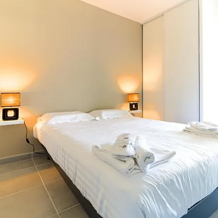 Apartment Select'sohome - Le Levant - Services Hoteliers - Proche Plage&commerces Avec Parking ! - Lev41
